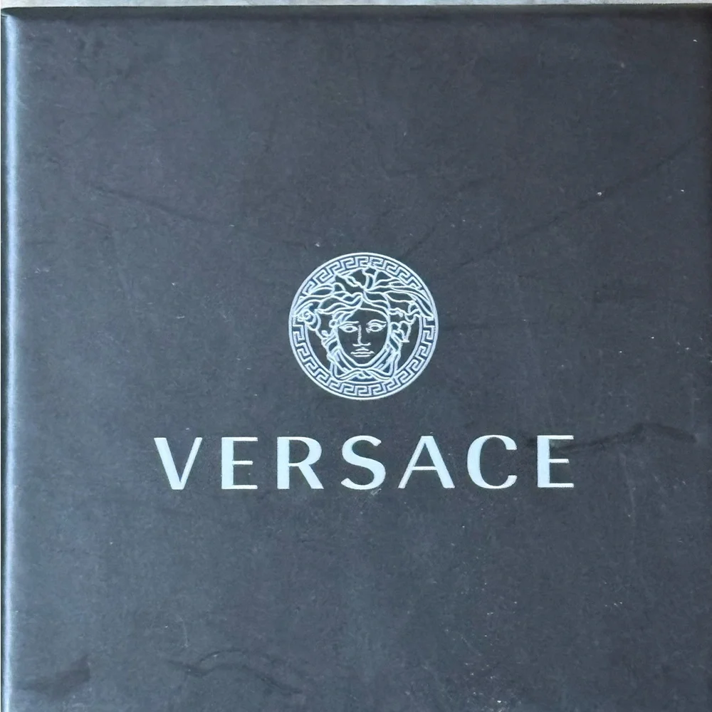 Versace Gold Medusa Logo Necklace with Versace 20 in Chain - Picture 5 of 5